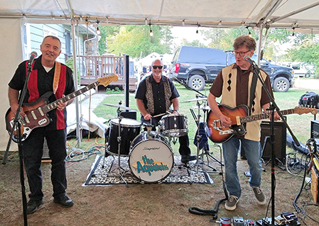 Aquatudes at Brimfield Hertan's Field on 9/9/22